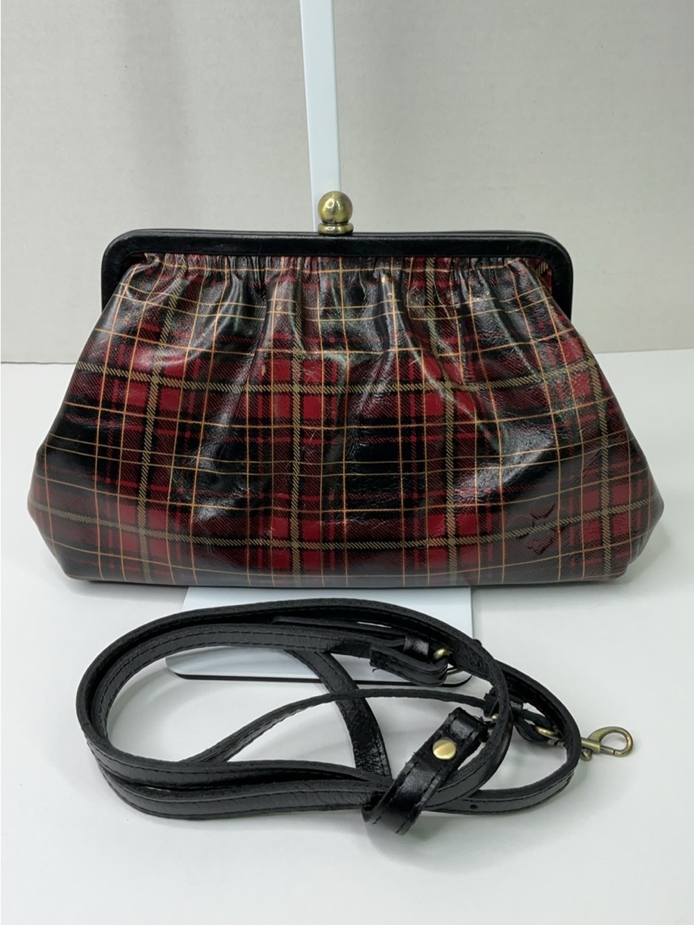 Patricia Nash Ealing leather frame clutch/crossbody bag